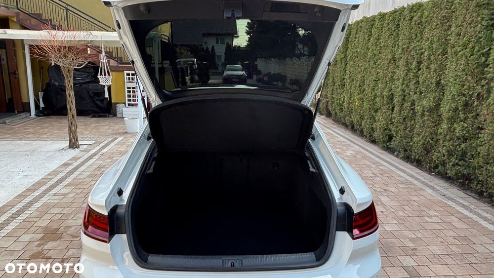 Volkswagen Arteon - 30