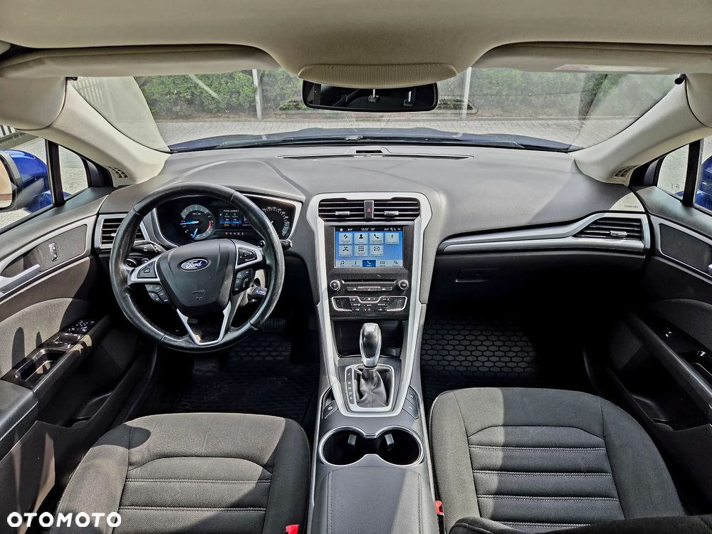 Ford Mondeo 2.0 TDCi Titanium PowerShift - 12
