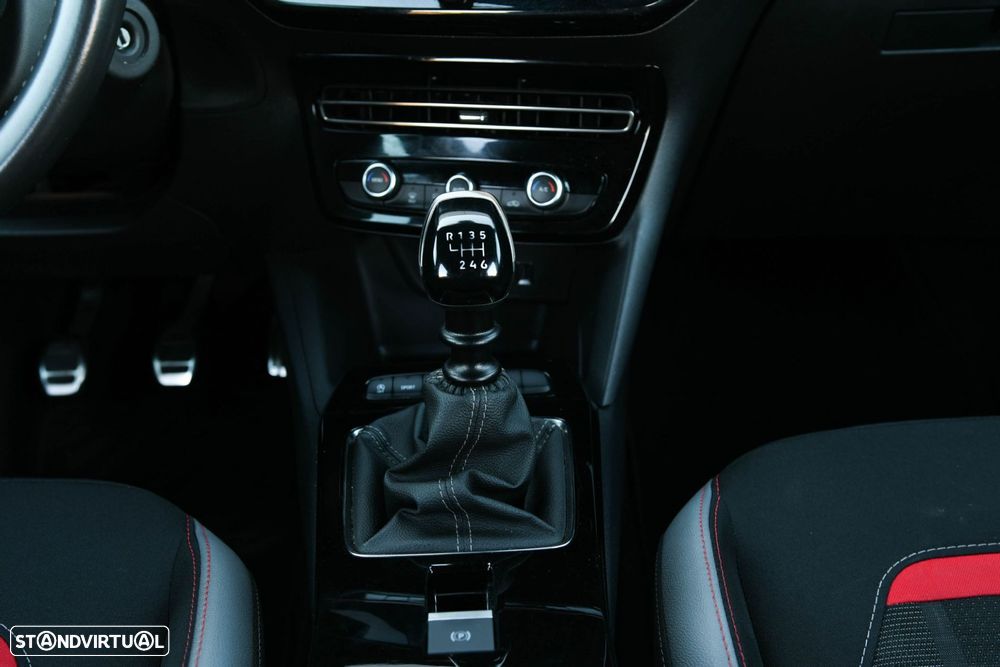 Opel Mokka 1.2 T GS - 26