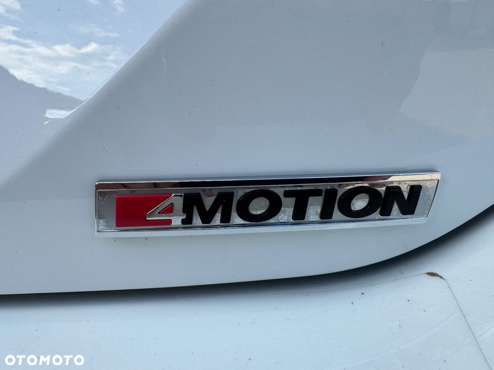 Volkswagen Passat 2.0 TDI 4Mot Elegance DSG - 25