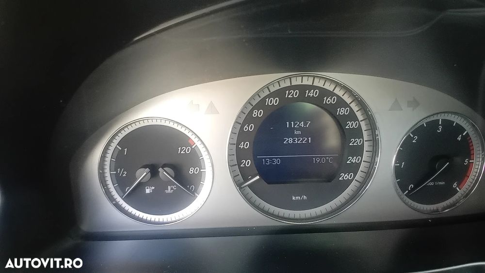 Mercedes-Benz C ver-200-t-cdi-dpf-avantgarde - 5