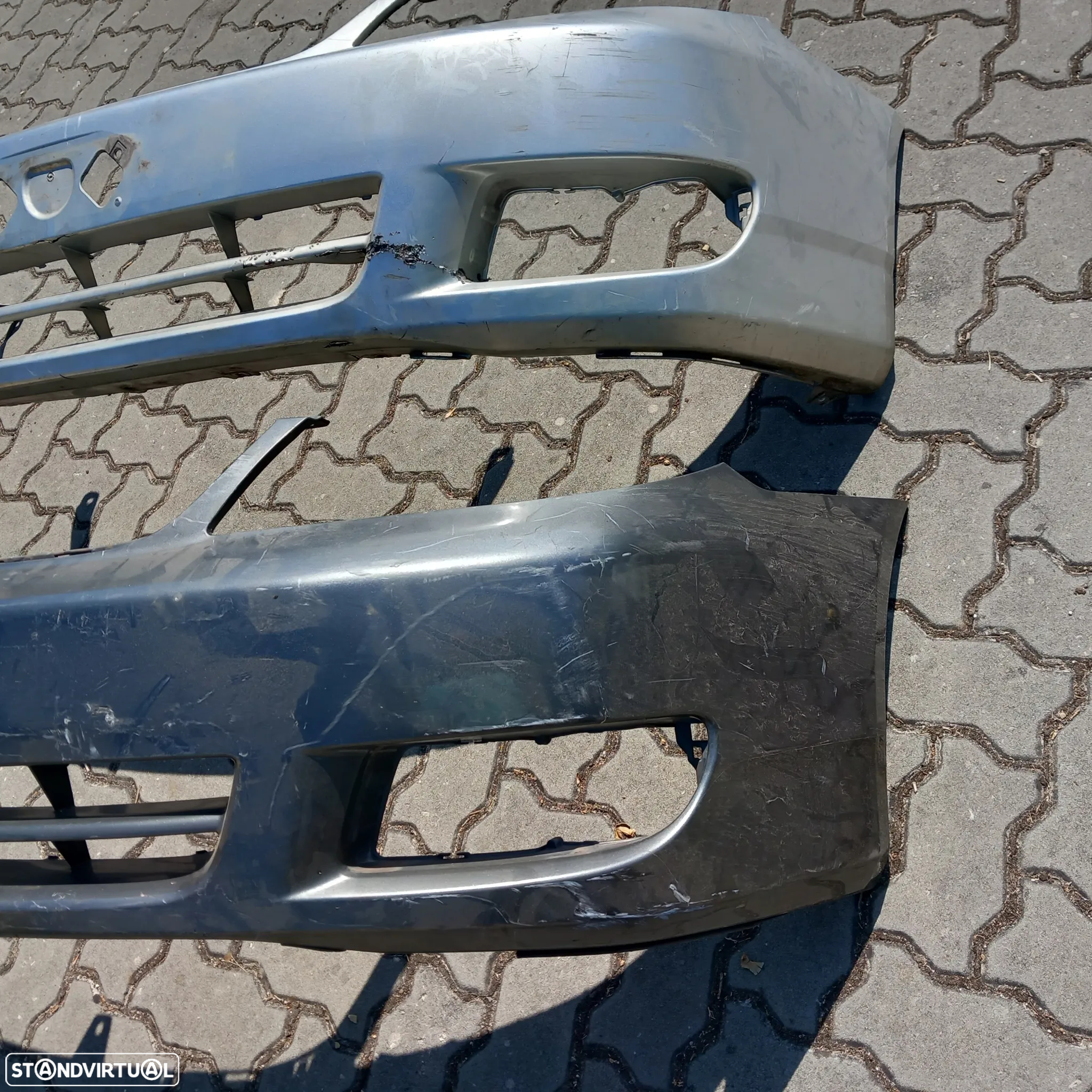 Para choques frente toyota corrola e12  52119 02560 - 7