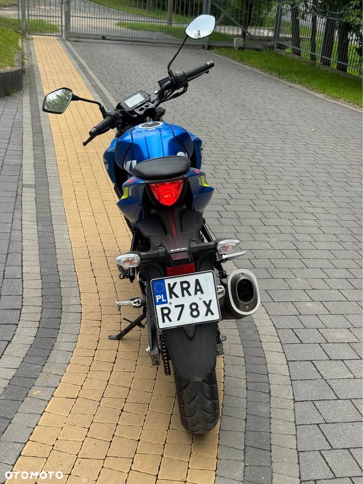 Suzuki GSX - 5