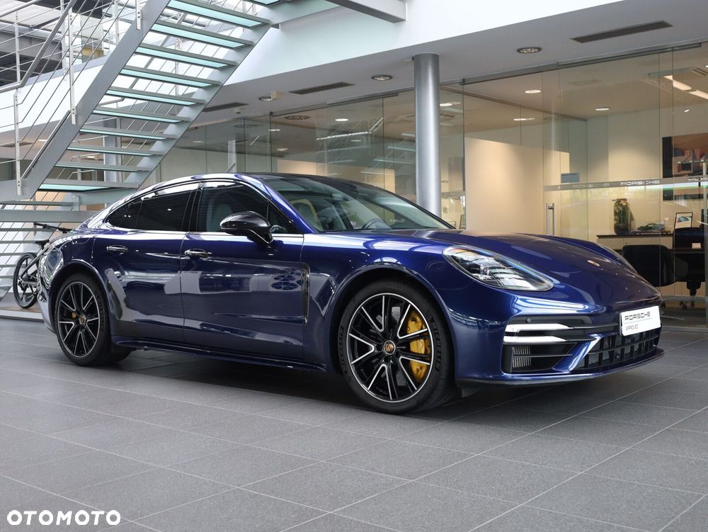 Porsche Panamera Turbo S - 2
