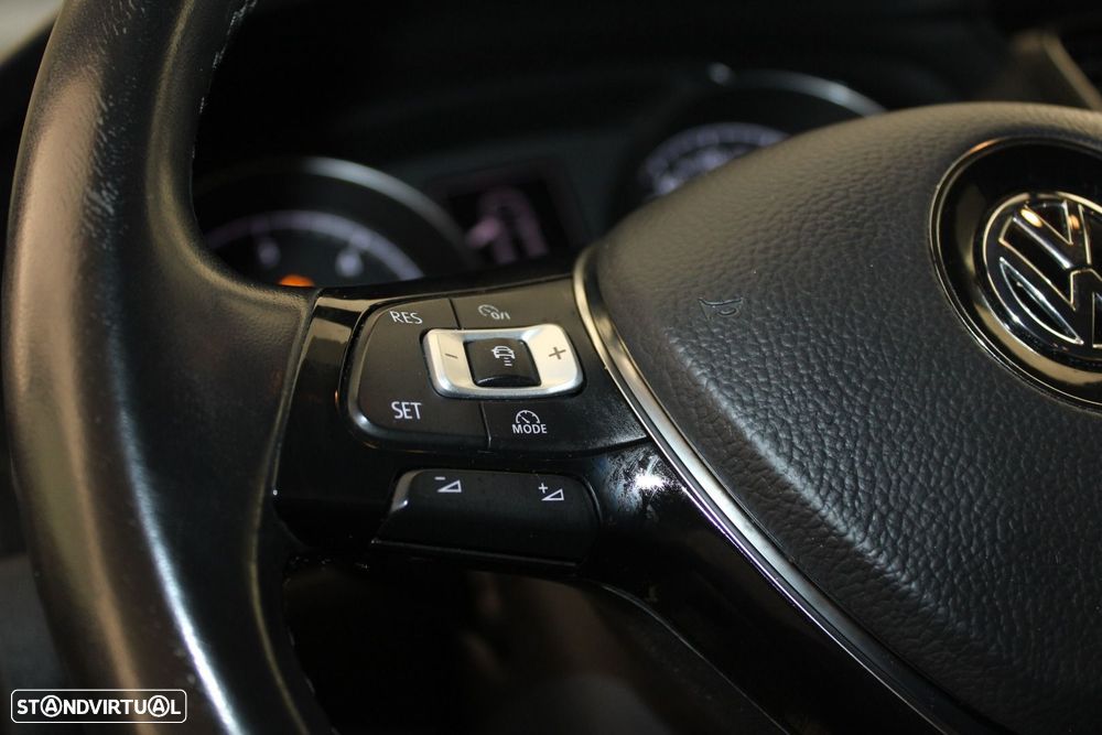 VW Golf Variant 1.6 TDi Confortline - 12