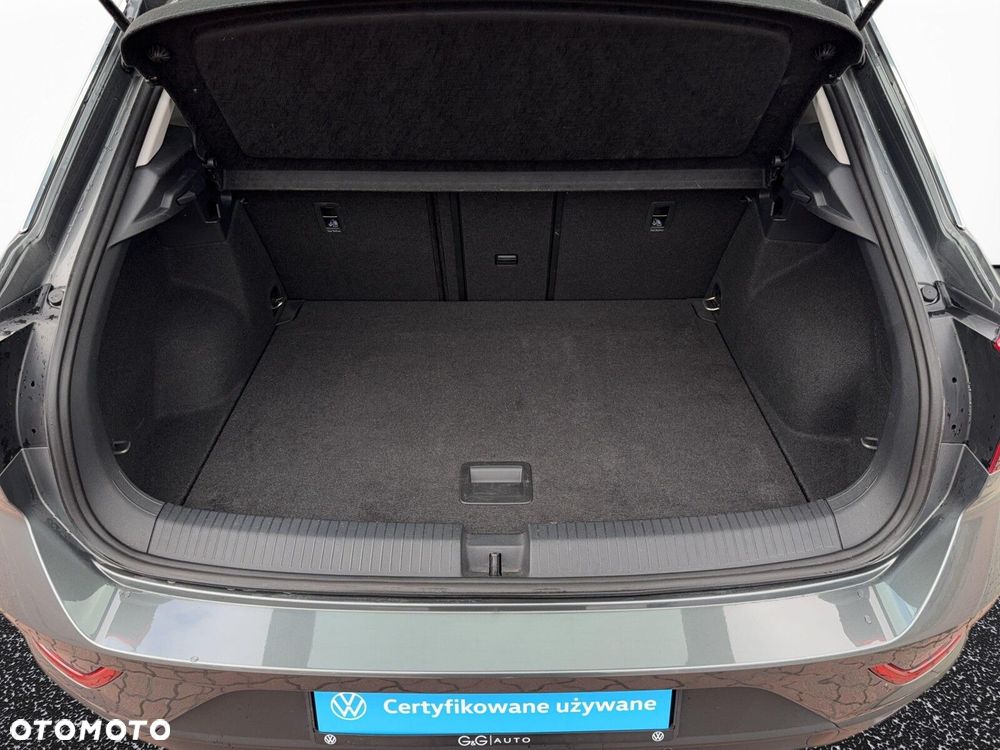 Volkswagen T-Roc - 34