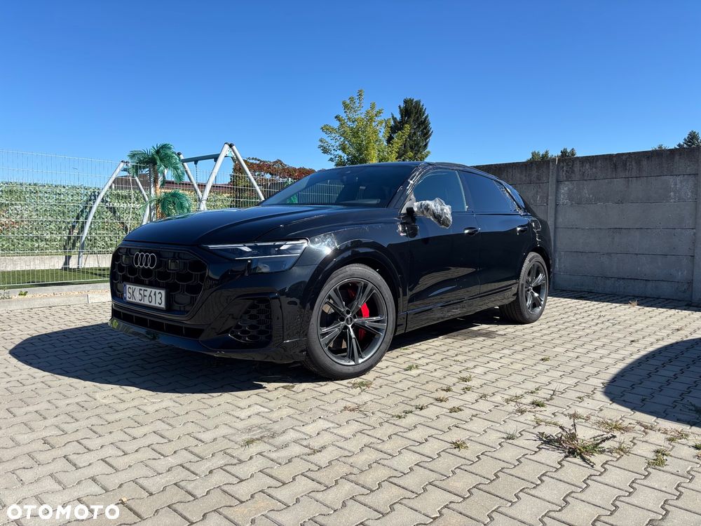 Audi Q8 55 TFSI e PHEV Quattro Tiptronic - 1