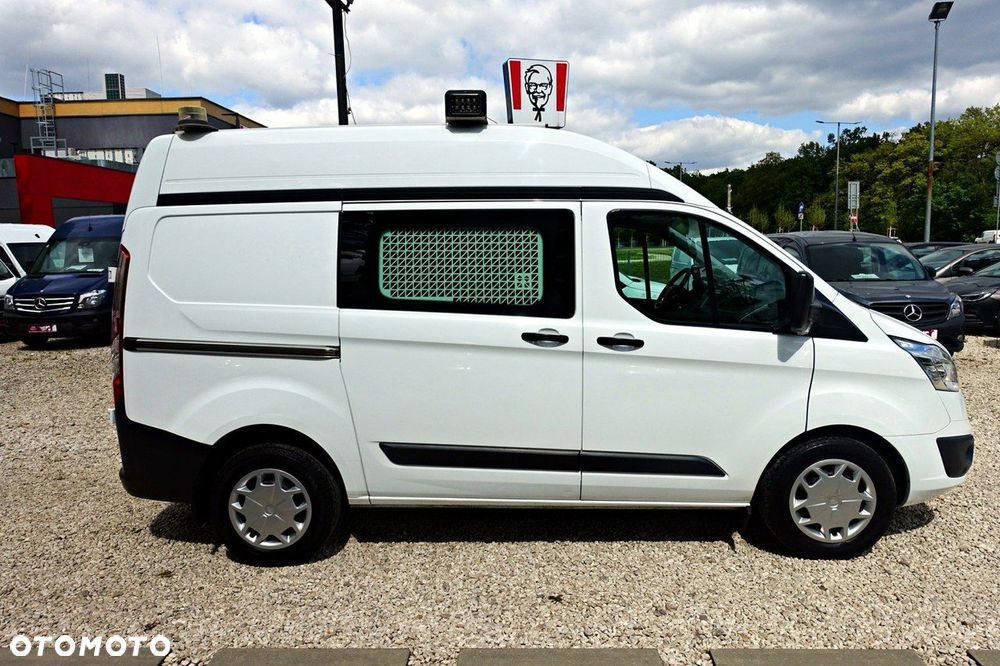 Ford Transit Custom - 9