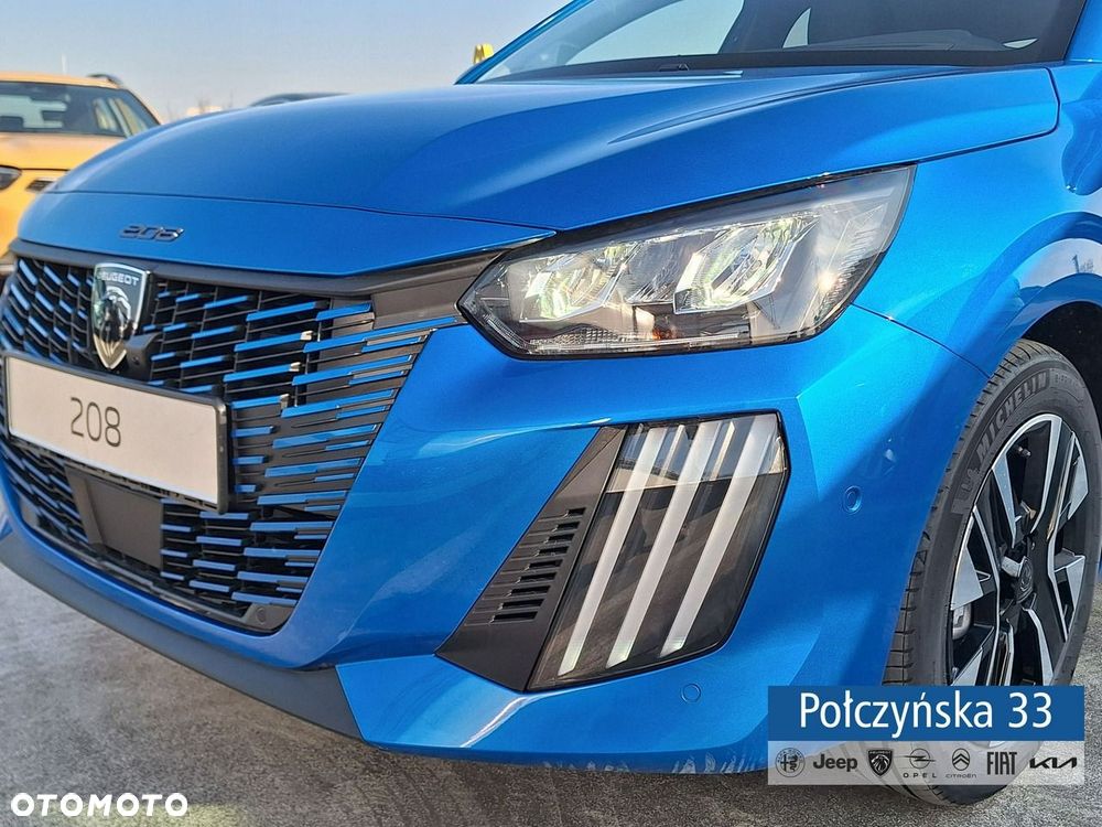 Peugeot 208 - 23