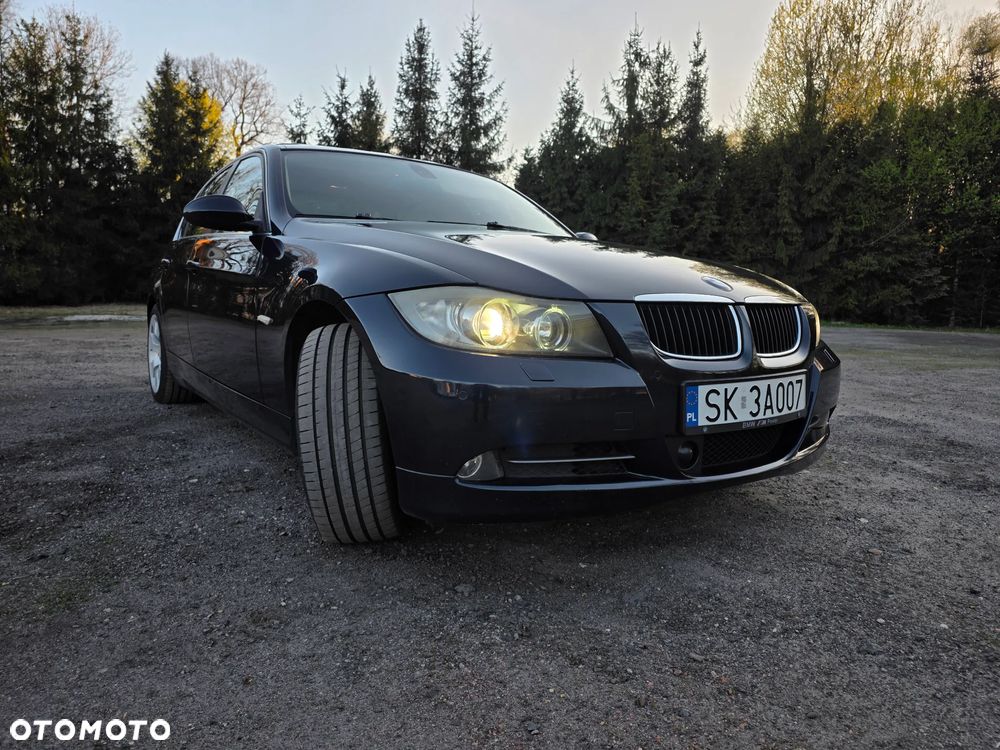 BMW Seria 3 330i - 17