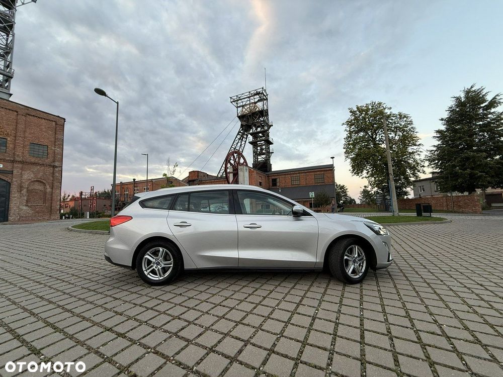 Ford Focus - 2