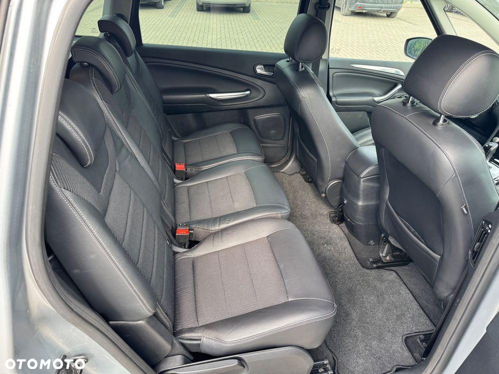 Ford S-Max 2.0 TDCi DPF Titanium MPS6 - 17
