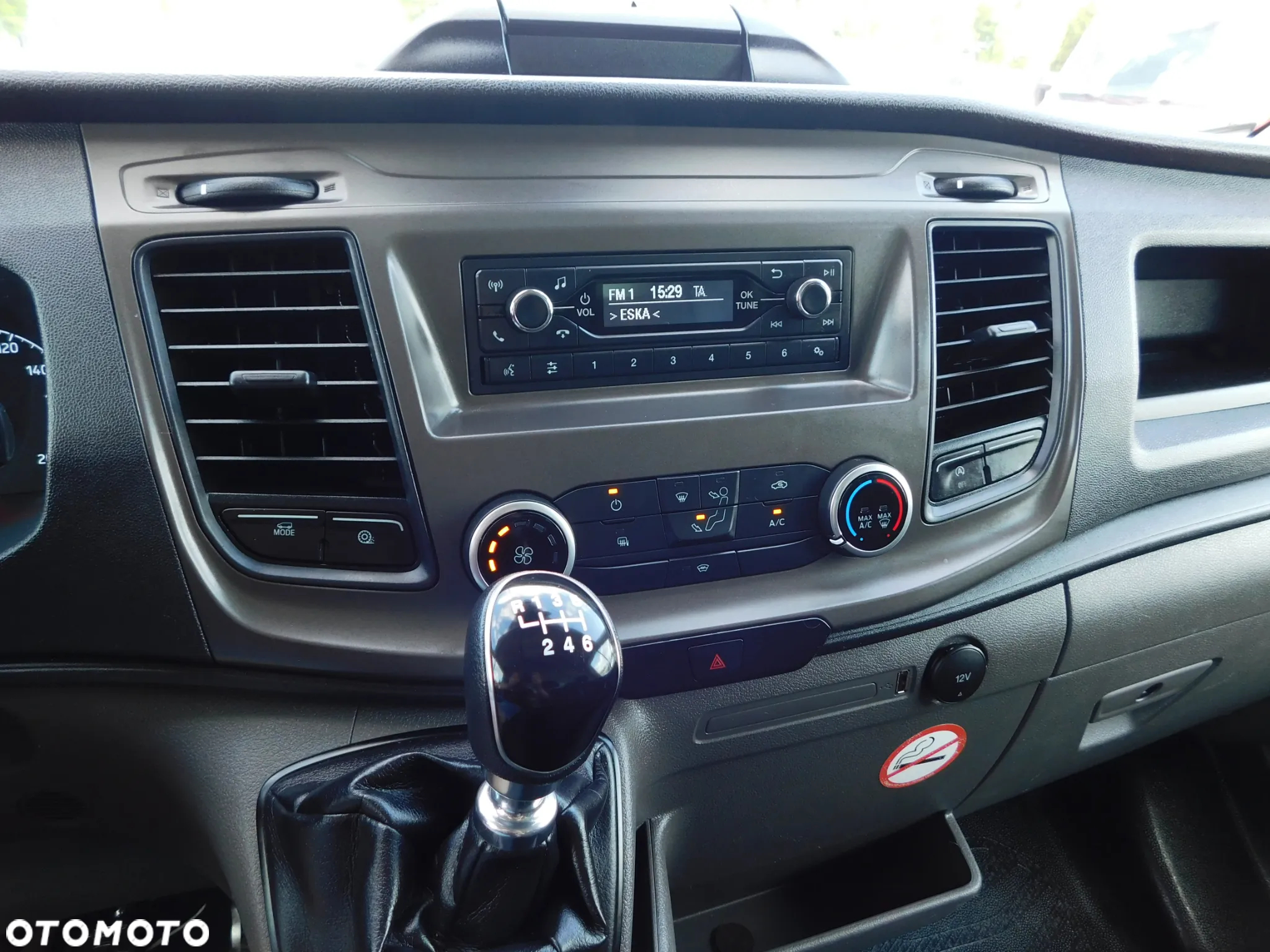 Ford Transit - 8