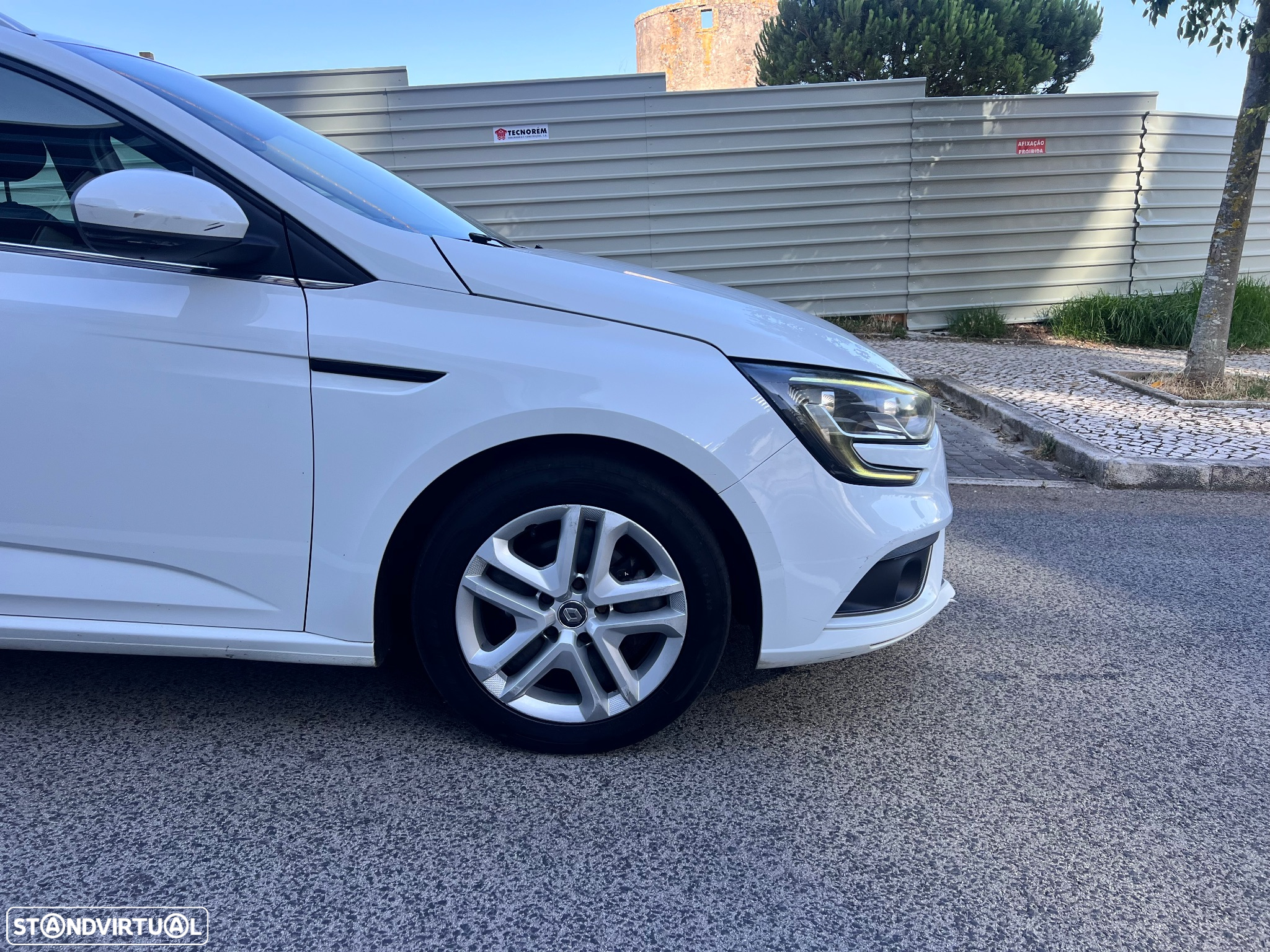 Renault Mégane Sport Tourer 1.5 Blue dCi Limited - 6