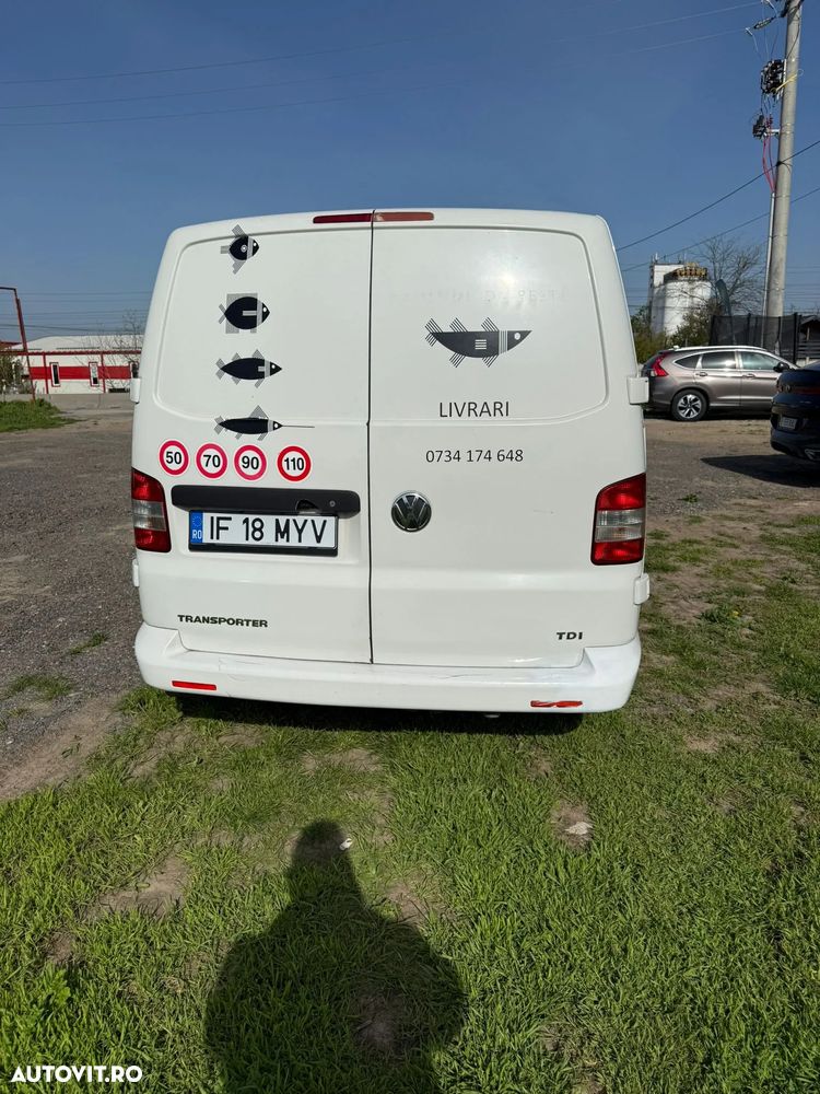 Volkswagen Transporter - 4
