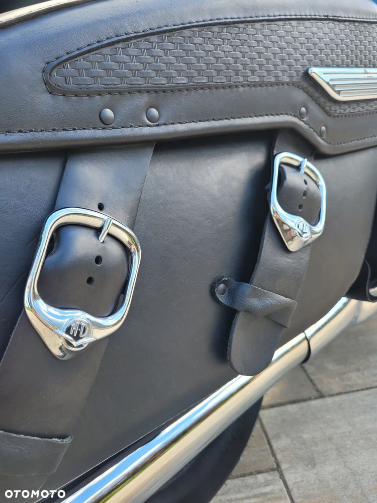 Harley-Davidson Touring Road King - 33