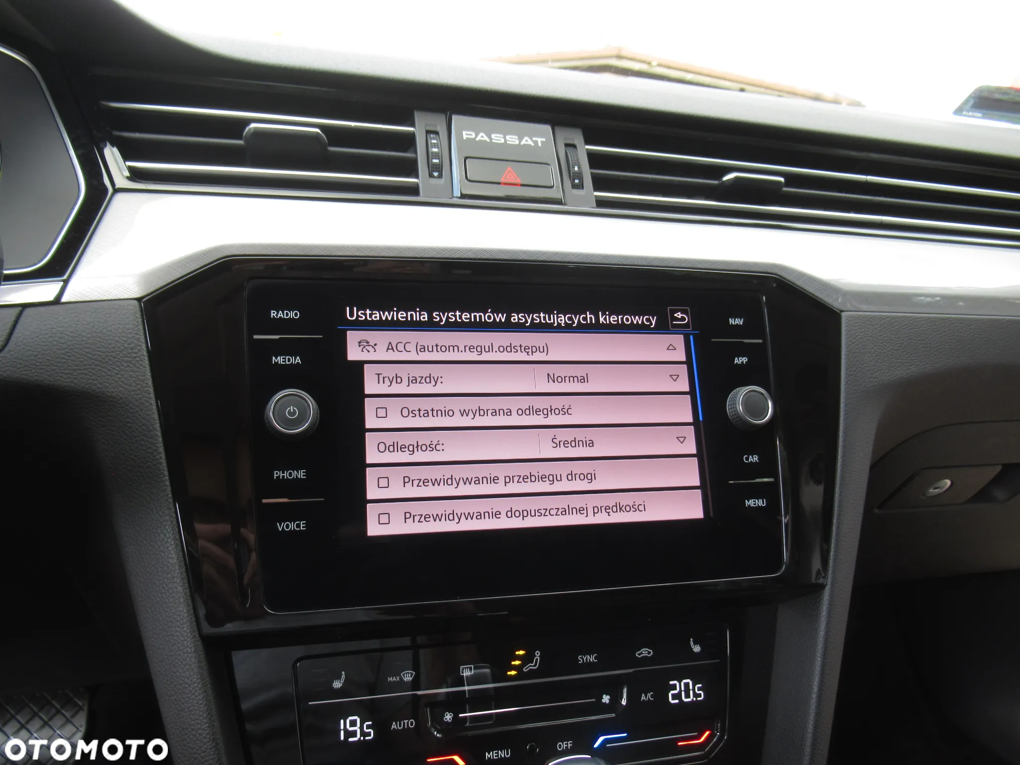 Volkswagen Passat 1.5 TSI EVO Business DSG - 23