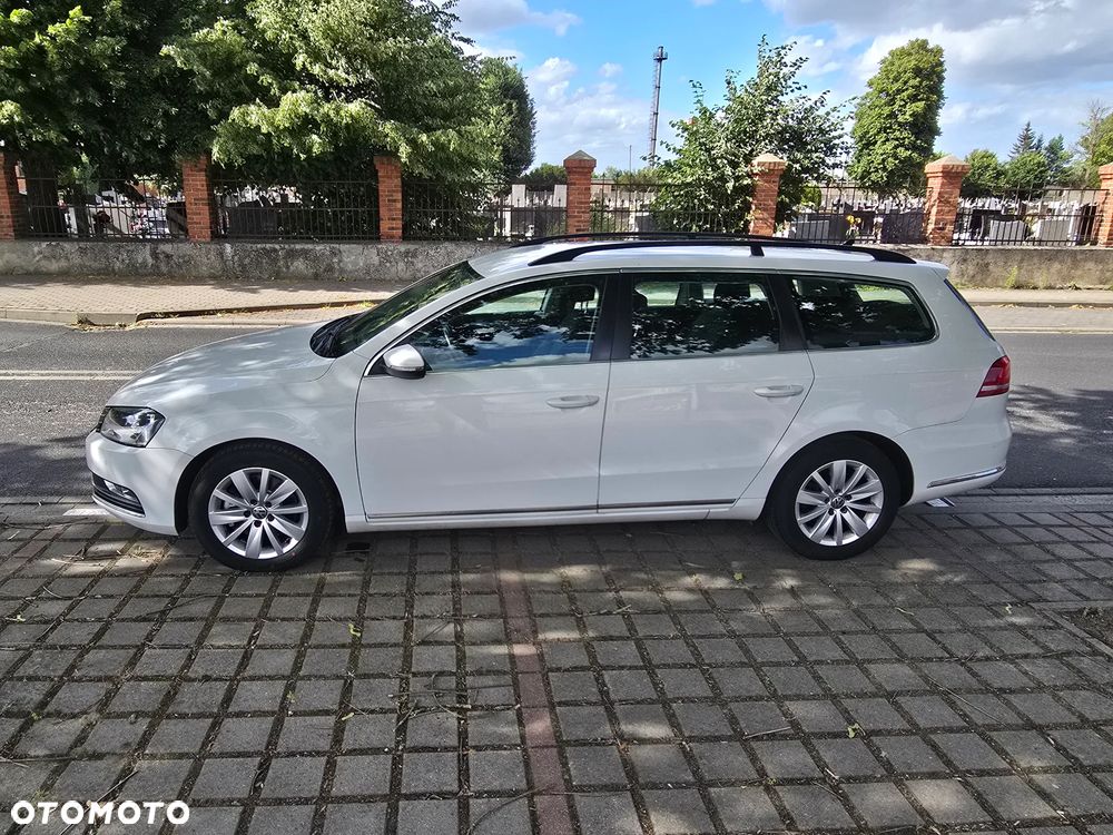Volkswagen Passat 2.0 TDI BlueMotion Technology Comfortline - 9