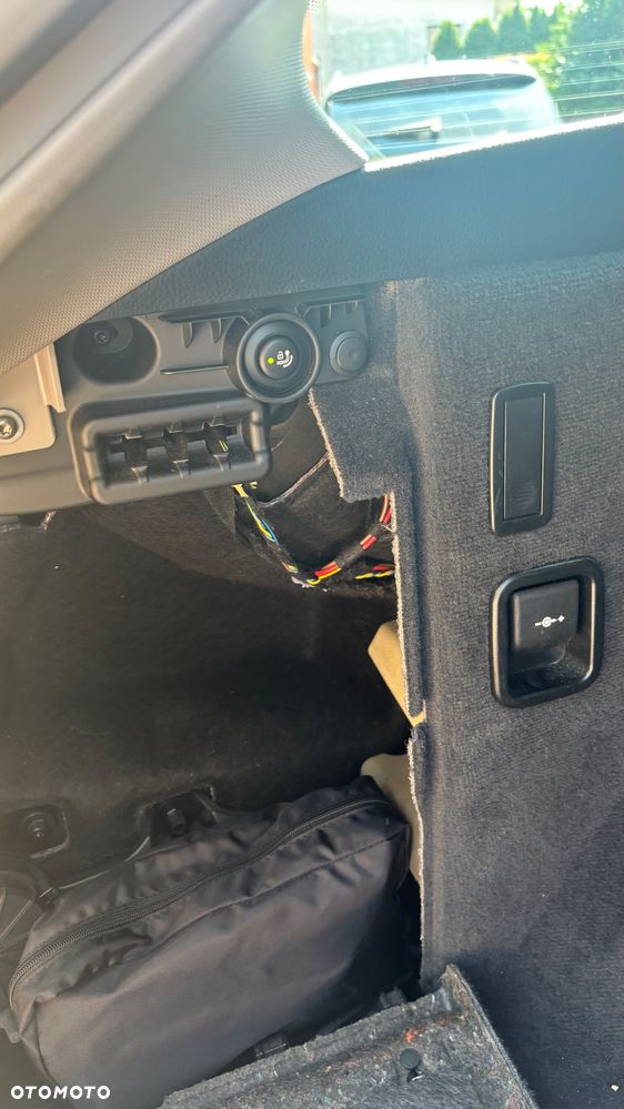 BMW Seria 3 318d EU6 - 19