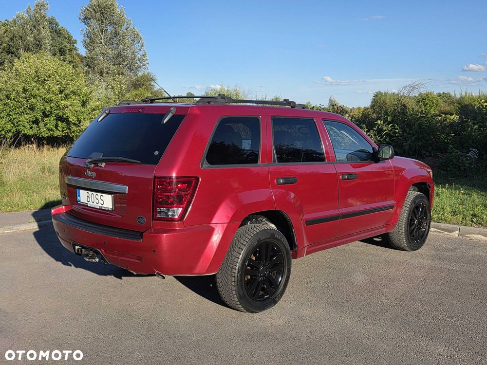 Jeep Grand Cherokee - 4