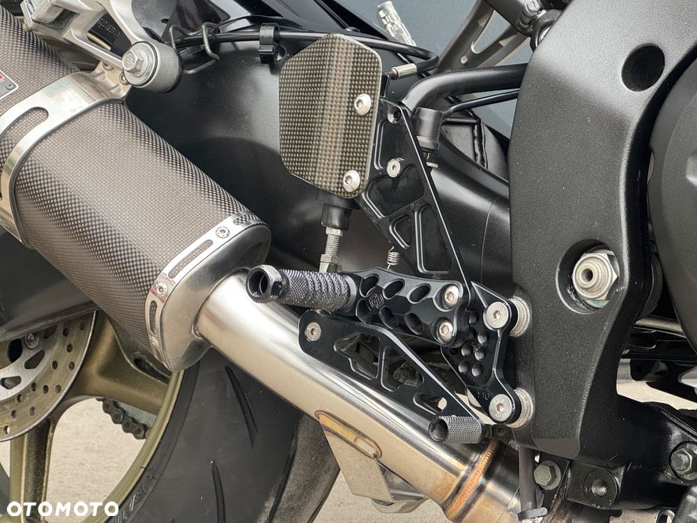 Yamaha FZ - 8