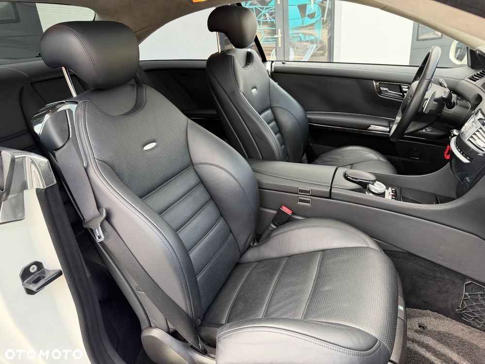 Mercedes-Benz CL 63 AMG - 13