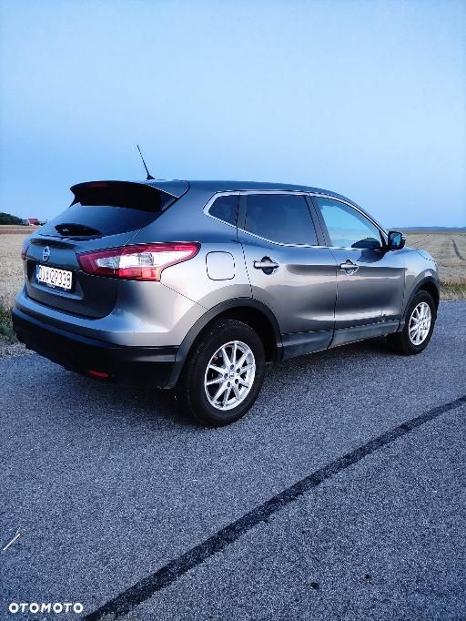 Nissan Qashqai 1.2 DIG-T Visia EU6 - 3