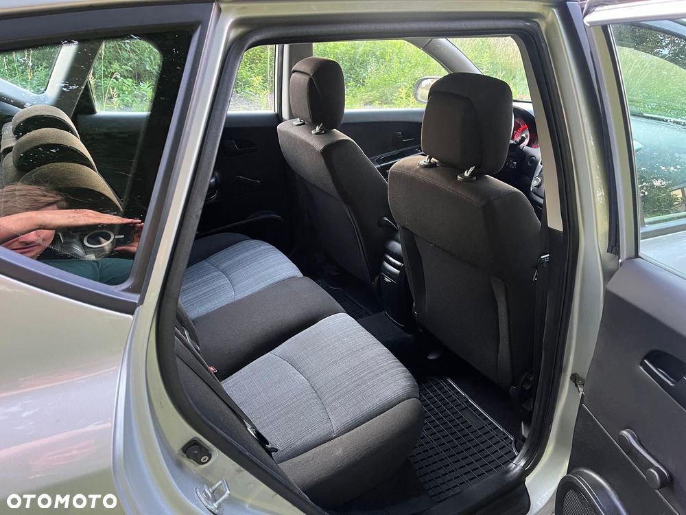 Kia Ceed 1.6 CVVT ISG Spirit - 11
