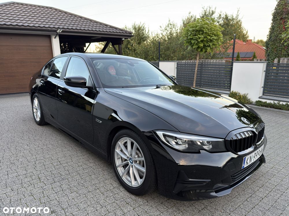 BMW Seria 3 330e Advantage - 10