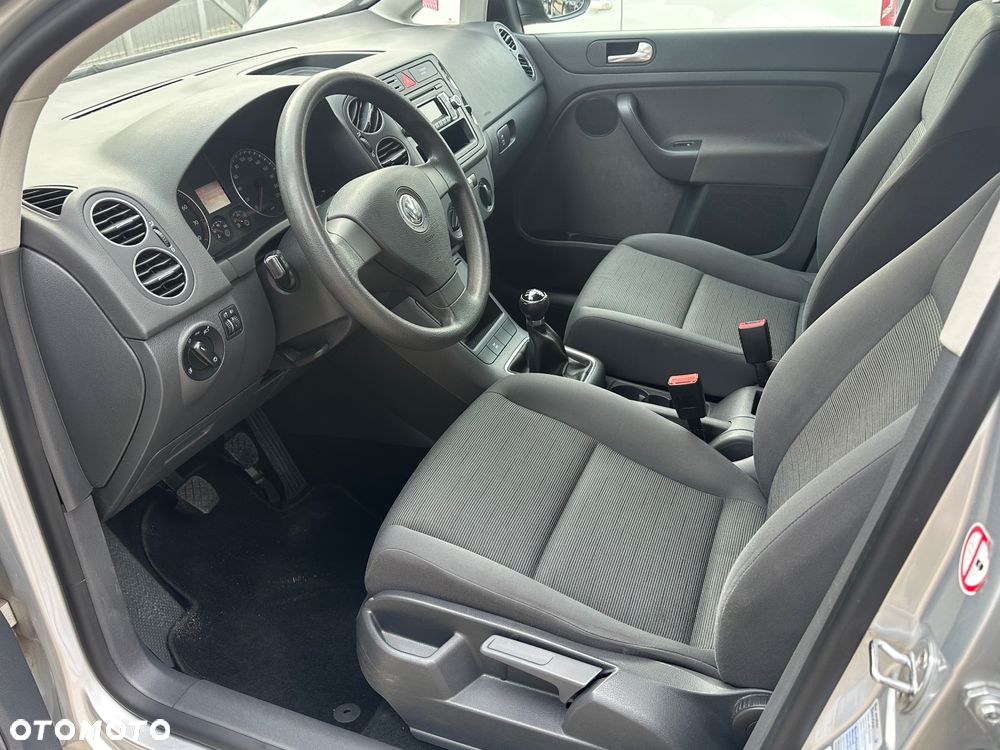 Volkswagen Golf Plus - 19