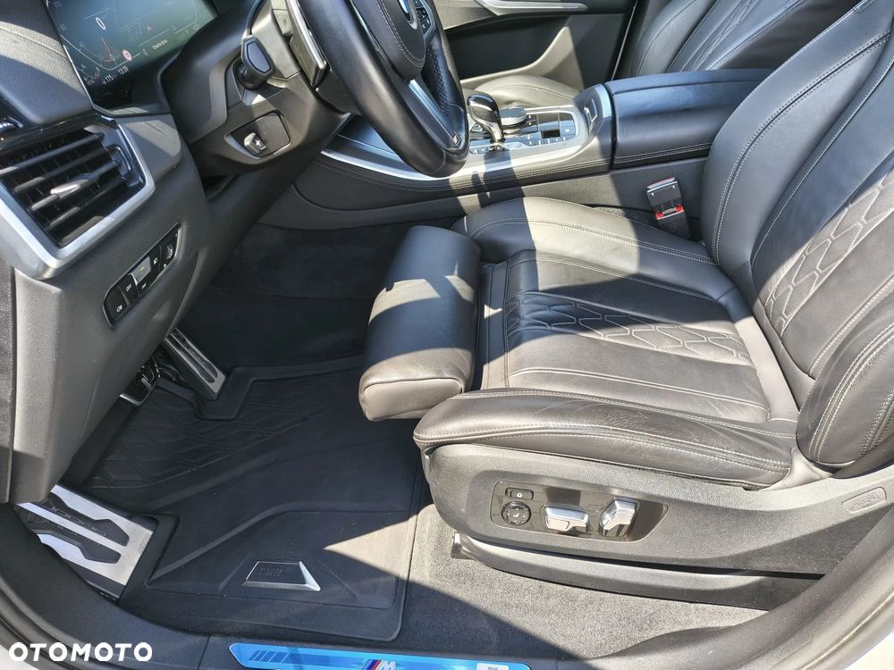 BMW X5 xDrive25d - 29