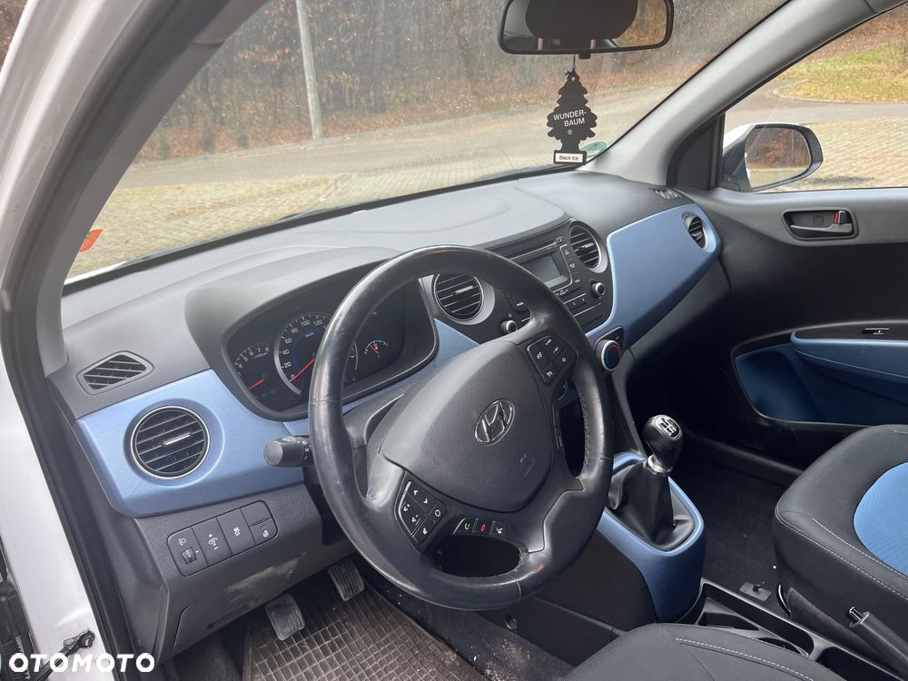 Hyundai i10 1.0 YES Gold - 10