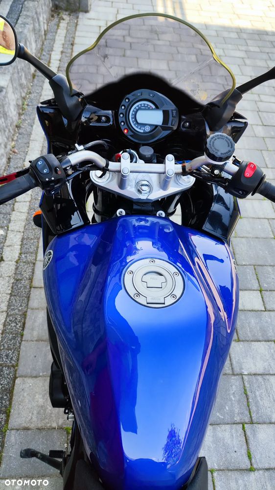 Yamaha FZ6 - 18