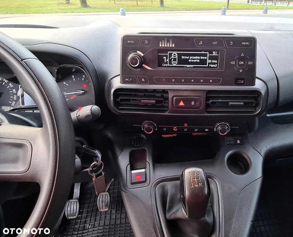 Citroën BERLINGO 1.5 E-HDI - 19