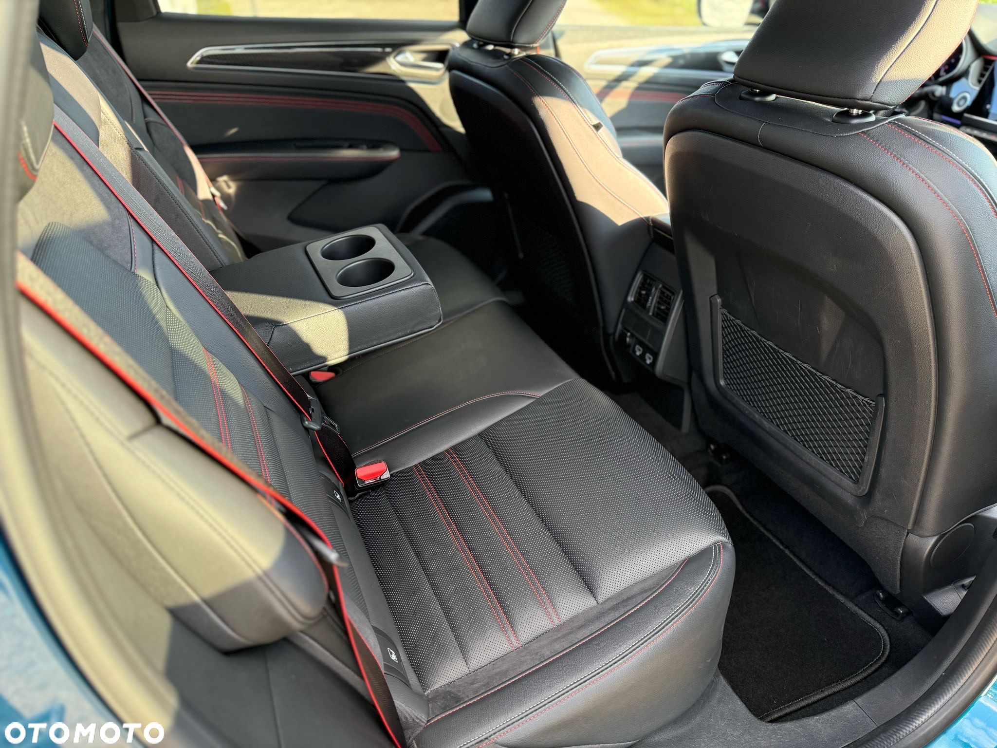 Renault Arkana TCe Mild Hybrid 160 EDC R.S LINE - 39