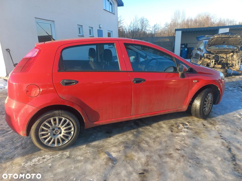 Fiat Grande Punto 1.4 16V 07r 176/A wszystkie części maska zderzak lampa - 4