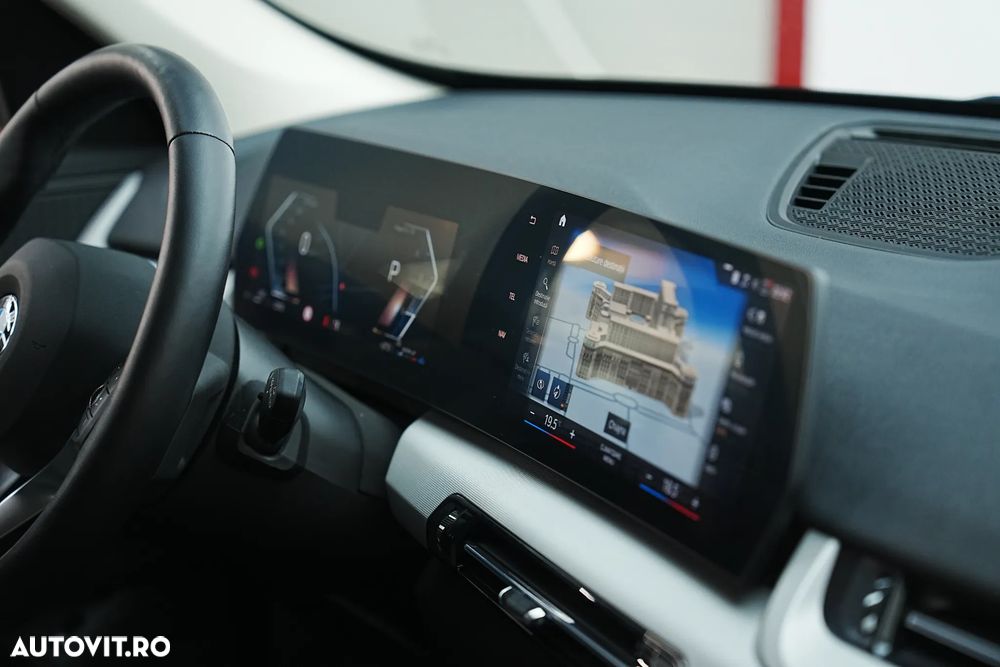 BMW X1 sDrive18d Aut. xLine - 24