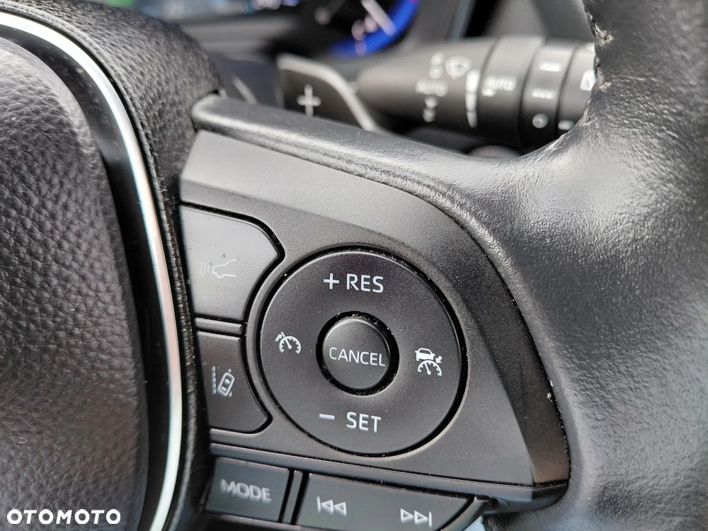 Toyota Corolla 2.0 Hybrid Comfort - 16