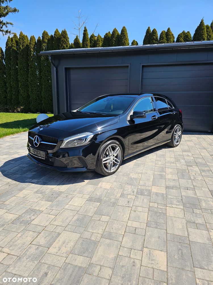 Mercedes-Benz Klasa A 180 7G-DCT Peak Edition - 2