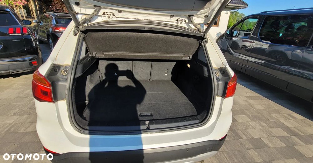 BMW X1 sDrive18d - 16