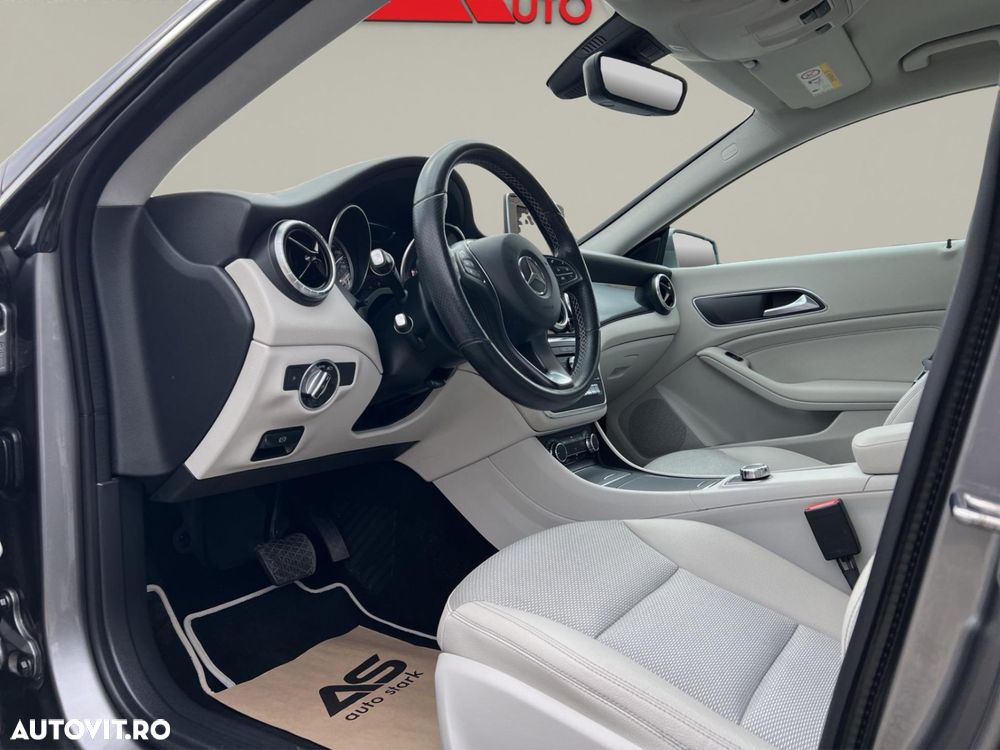 Mercedes-Benz CLA 200 d 7G-DCT Urban - 3
