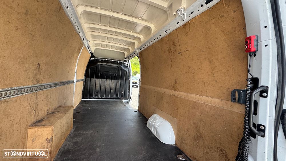 Renault Master 2.3 dCi L4 H3 C/ Plat Elevatória - 28