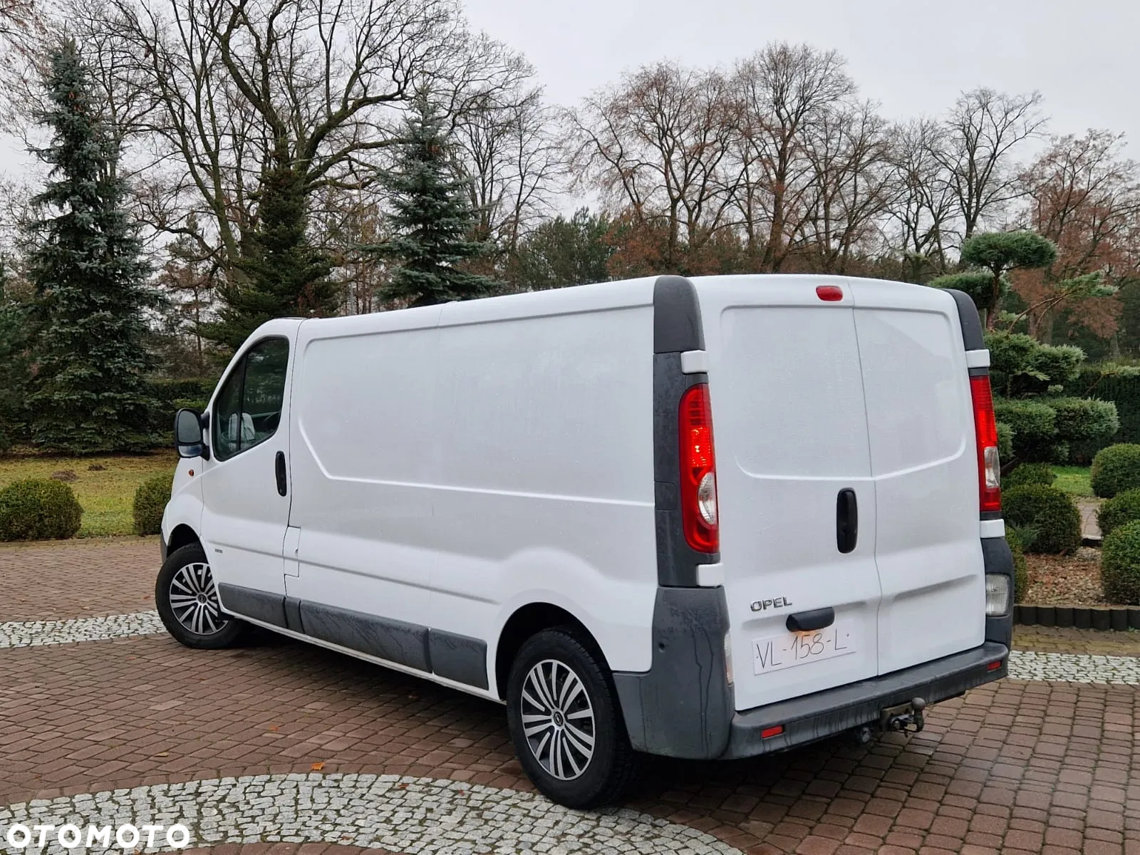 Opel Vivaro - 14