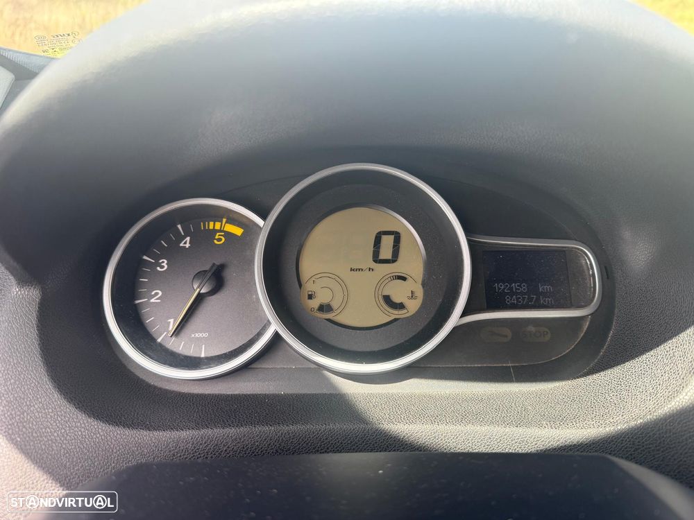 Renault Mégane 1.5 dCi Confort - 5