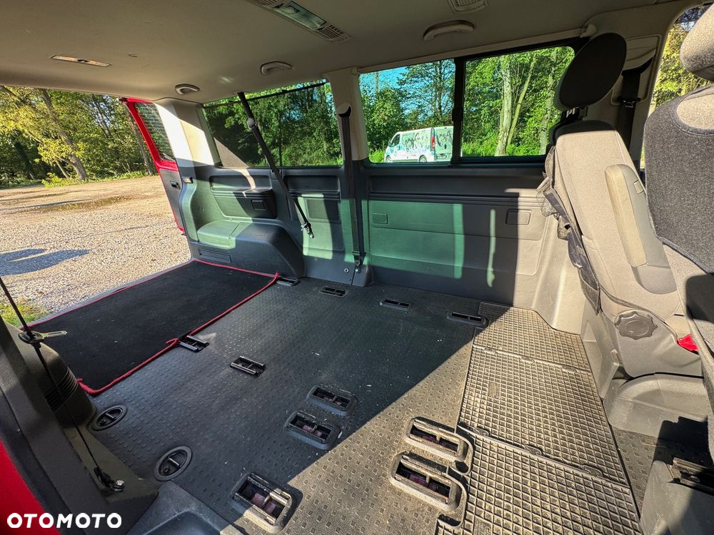 Volkswagen Caravelle BiTDI L2 Comfortline - 13