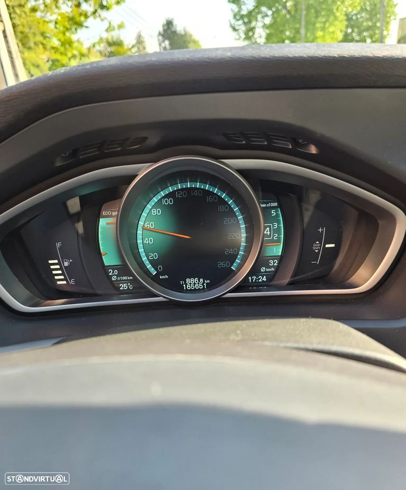 Volvo V40 Cross Country 1.6 D2 Volvo Ocean Race - 11