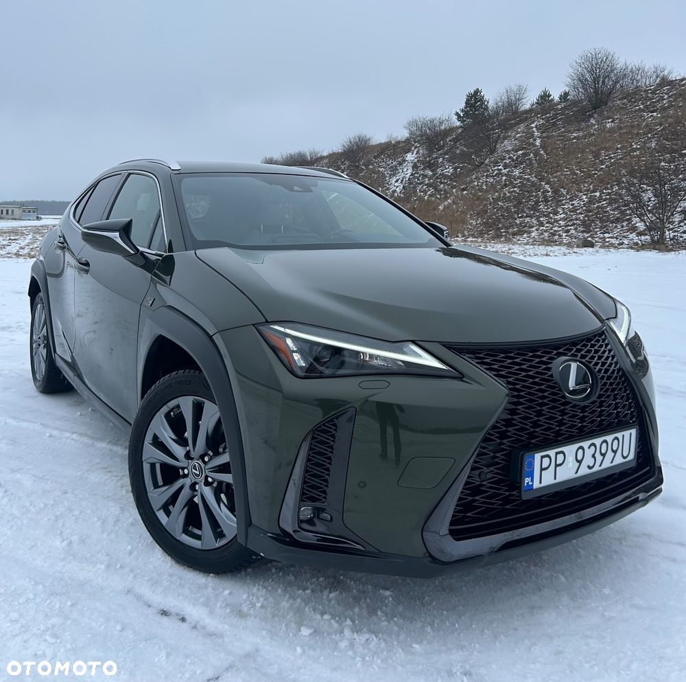 Lexus UX 250h F SPORT - 3