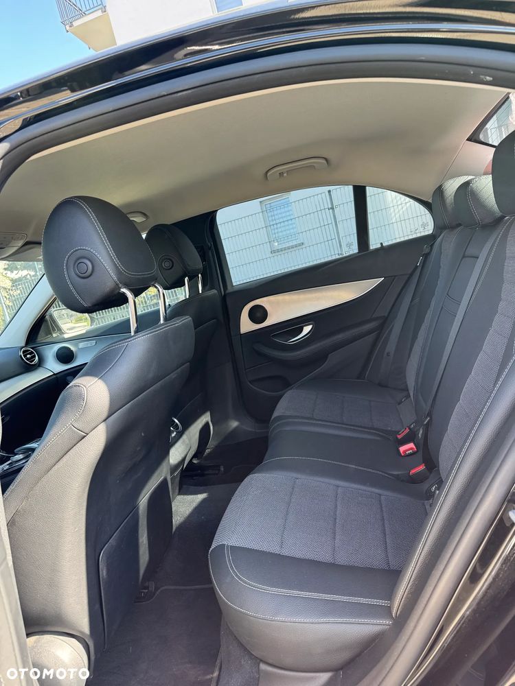 Mercedes-Benz Klasa E 200 9G-TRONIC - 8