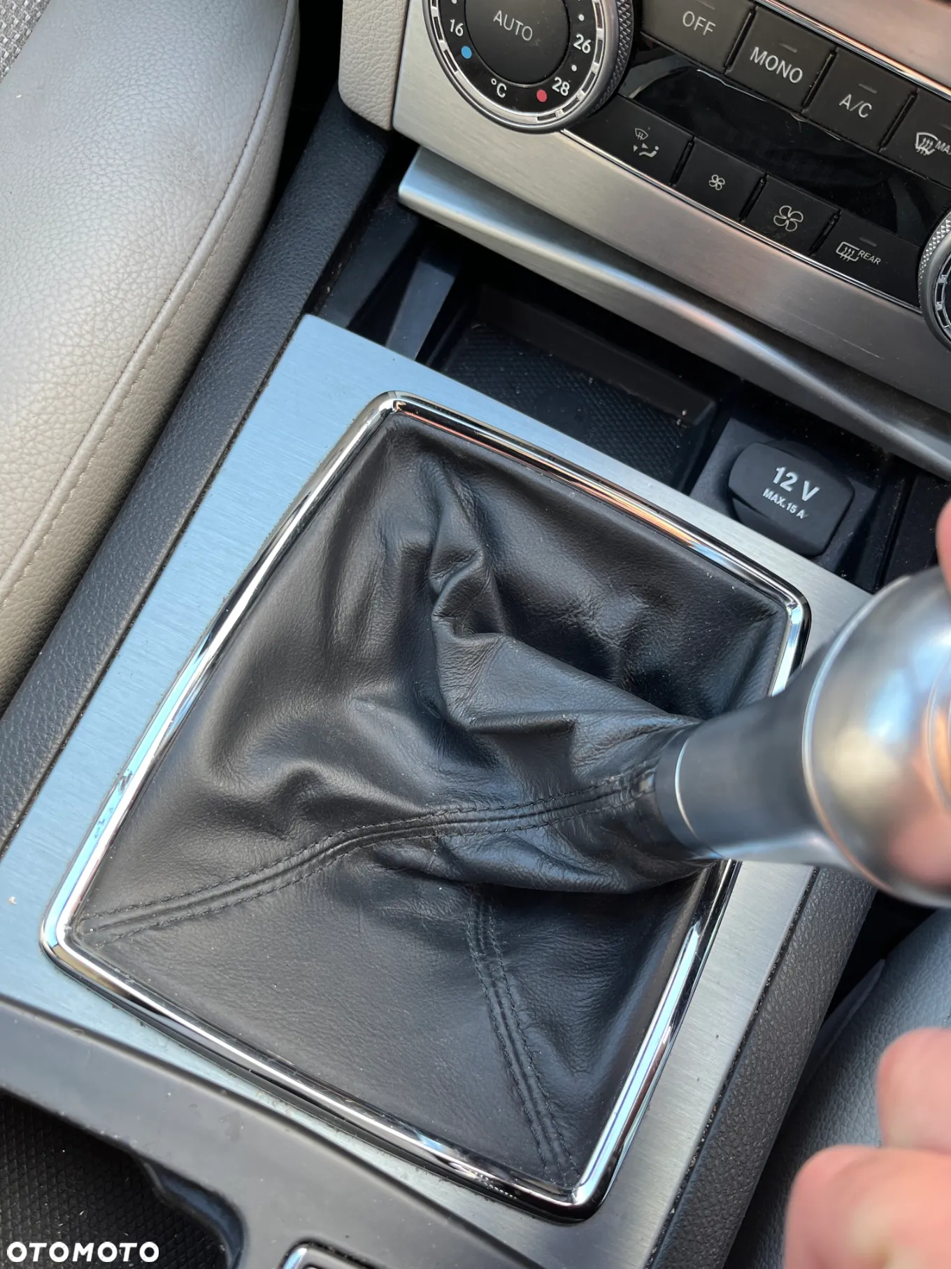 Mercedes W204 C-KLASA Mieszek 6 biegów gałka zmiany manual Ładny - 2
