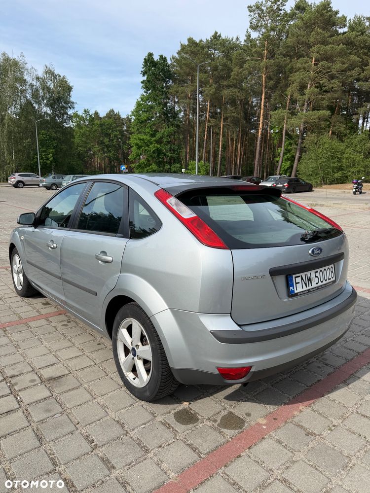 Ford Focus 1.6 Ti-VCT Style - 7